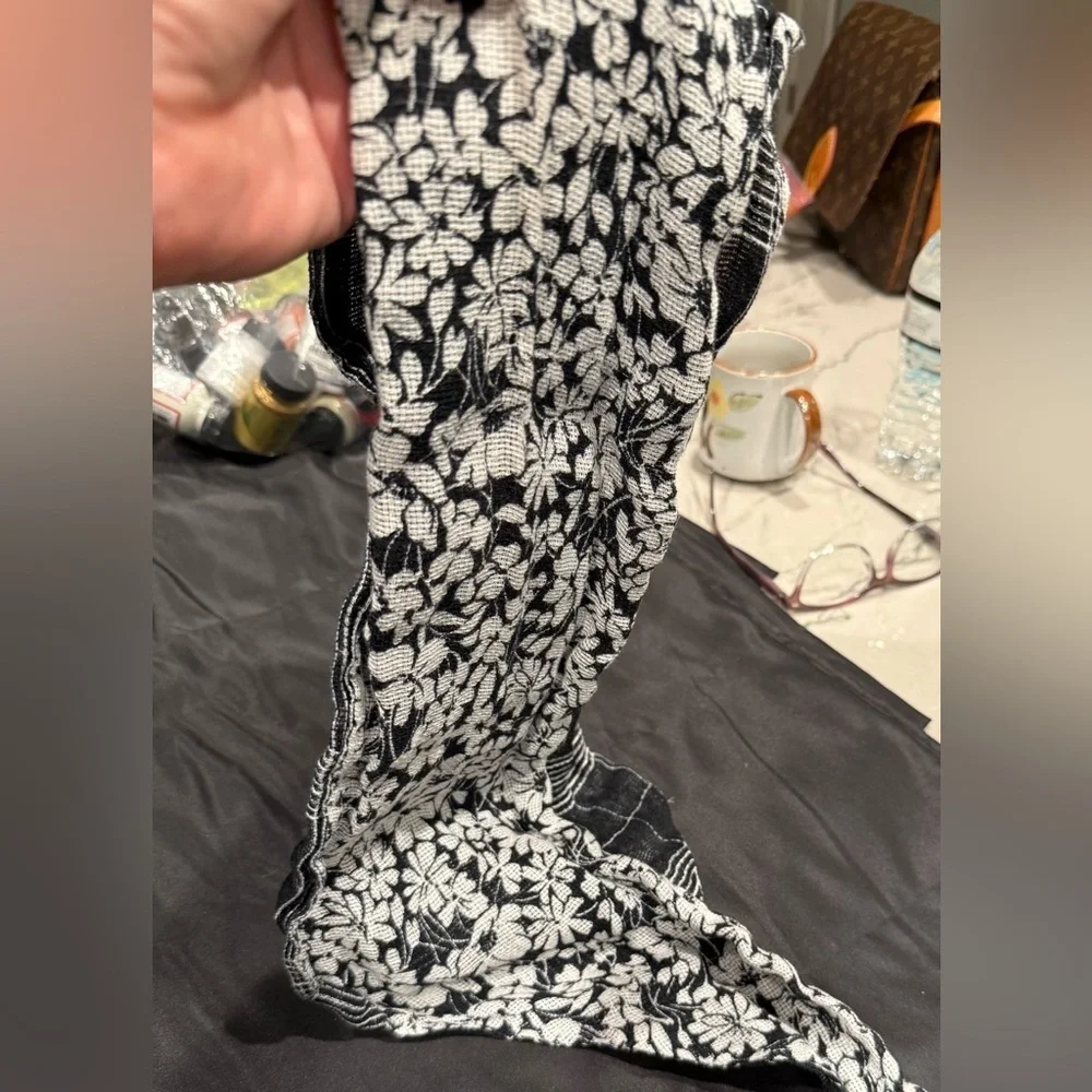 Burberry Black and White Linen Floral Scarf